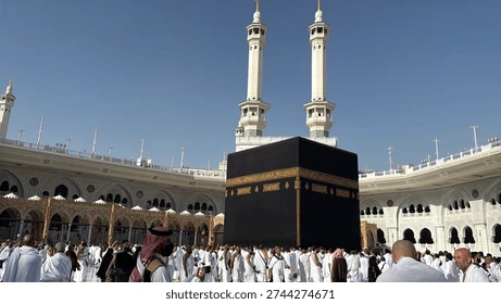 🕋 Umrah Group: 14 October – 27 October (Quad Sharing)